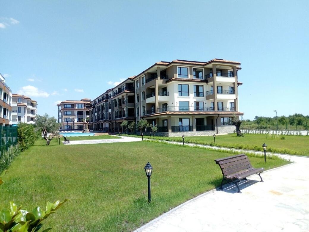 Burgas Beach Resort 2 Apartments Buitenkant foto