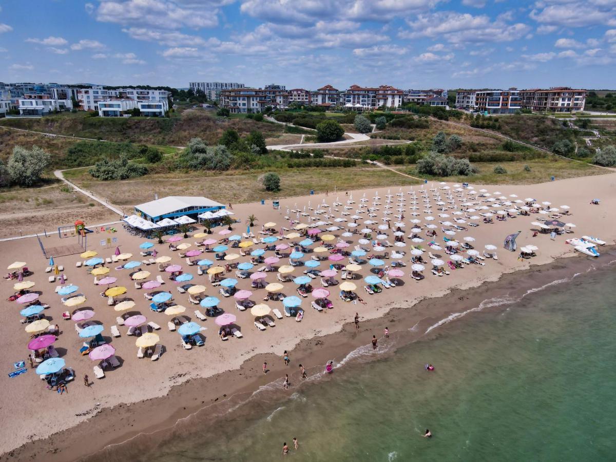 Burgas Beach Resort 2 Apartments Buitenkant foto