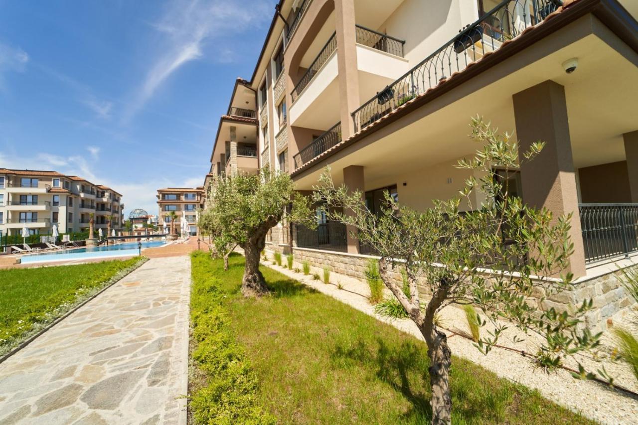 Burgas Beach Resort 2 Apartments Buitenkant foto
